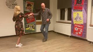 Boogie Woogie Beginners Dance class  Sliding Door Shuifdeur [upl. by Luapnaej]