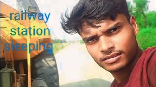 रेलवे स्टेशन स्लीपर फिक्सिंग🤗 railway 🚂 sleeping fixings motivation railway youtubevideos [upl. by Fortunna332]