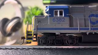 Bachmann GP40 Locomotive HO [upl. by Sashenka]