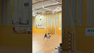 nopainnogain crossover basketball nba basketballmove basketballdrills hooping ilovethisgame [upl. by Einnoj]