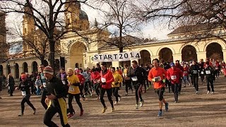 8 Münchner Neujahrslauf am 112014 im Hofgarten [upl. by Doralynn748]