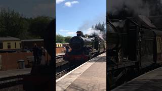 4930 ‘Hagley Hall’ pulls into Arley during the Severn Valley Railway Spring Steam Gala [upl. by Henden]