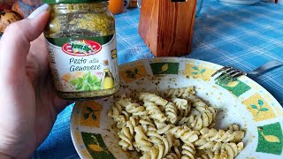 Come fare la pasta con pesto genovese già pronto Dal barattolo [upl. by Rattray]