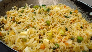 Schezwan rice ki bahut tasty healthy and easy recipe recipe [upl. by Kemme]