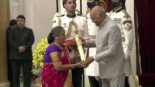 President Kovind presents Padma Shri to Smt Dandamudi Sumathi Rama Mohan Rao for Art [upl. by Nehtanhoj371]