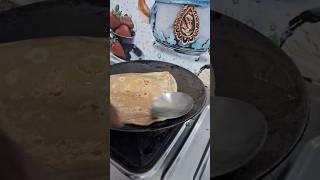 Tikona paratha trending shorts youtubeshorts breakfast [upl. by Samuella209]