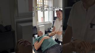 Trattiamo la spalla di Alessio 🧑🏻‍⚕️ osteopata osteopatia asmr thrust [upl. by Florance]