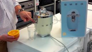 Smeg juicer [upl. by Anayhd]