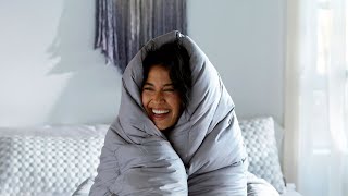 Layla Down Alternative Comforter Review Best Luxurious Comforter [upl. by Chitkara]