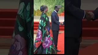 La première dame du Sénégal choque la Chine 😳 [upl. by Devy]