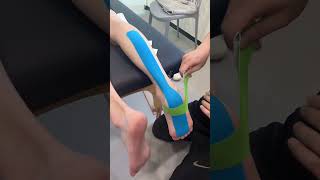 Use kinesiology tape to stabilize the ankle Achilles tendon to reduce running injuries [upl. by Oribella]