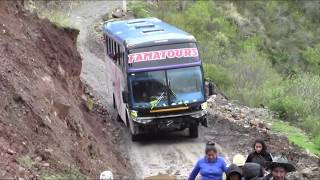 EMPRESA DE TRANSPORTES FAMA TOURS POR LAS RUTAS DE ANCASH  CHINCHOBAMBA MITOBAMBA  RUTAS MORTALES [upl. by Surazal]