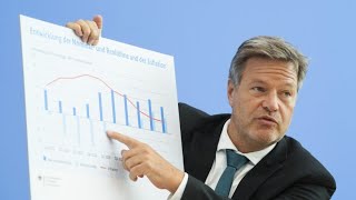 Bundesregierung prognostiziert Rezession auch für 2024 [upl. by Llenoil]