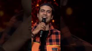 Lut Gaye  Jubin Nautiyal  Tanishk Bagchi  Live Performance 😍 jubinnautiyal amp tseries [upl. by Gargan]