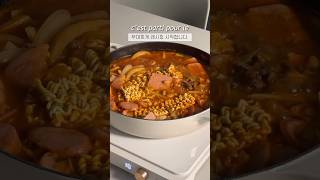 Budae Jjigae 부대찌개 une recette simple et rapide recettefacile kfood cuisinecoréenne [upl. by Levania]