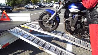 WARN ウインチ 軽トラにXJR1300を積んでみた。ちょー楽ちんです。トランポにどうぞ。 [upl. by Names]