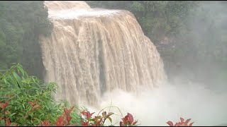 Chinas Largest Waterfall Hits Its Record Flow of 2016 [upl. by Frerichs]