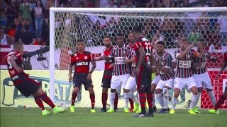 Los 10 mejores goles de tiro libre de peruanos en el extranjero ● HD [upl. by Abbotson]