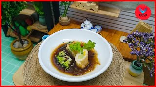 Make chicken roll with vegetables and soy sauce  Chicken vegetable spring rolls recipe [upl. by Franzen]