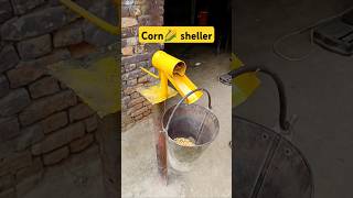 Brilliant tools Amazing Corn Sheller cornmachine shorts [upl. by Tereve]