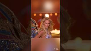 Candice Swanepoel VSFS 2015 [upl. by Salba]