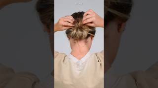 EASIEST LOW MESSY BUN [upl. by Barina]