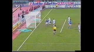 Italia vs Resto del Mondo Tripletta Enrico Chiesa [upl. by Urbanna869]