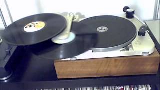 Thorens TD224 turntable  Automatic record changer  33 RPM [upl. by Eillo101]