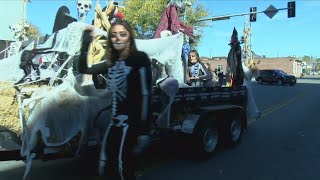 Ghoulishly great fun at Davenport Halloween Parade [upl. by Doerrer854]