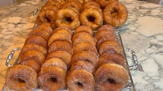 Beignets au sucres et sfenj beignets marocain [upl. by Halludba33]