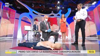 Primo soccorso la rianimazione cardiopolmonare  Unomattina Estate 06072022 [upl. by Ardnasella998]