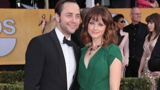 Alexis Bledel is Pregnant Gilmore Girls Star and Vincent Kartheiser Expecting a Child Together [upl. by Spoor]