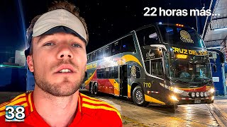 Lima a Cuzco en Bus Nocturno  Ep 38 [upl. by Attaymik]