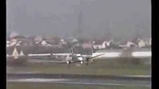 Awesome Crosswind Landings [upl. by Ecargyram]