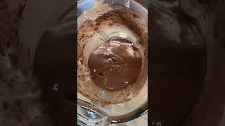 Recette de mes ptits flans kaki chocolat seulement deux ingrédients  super bonne et plutôt healthy [upl. by Hgeilyak]