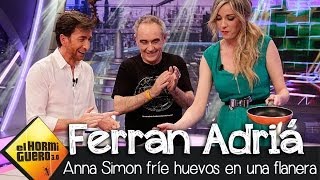 El Hormiguero 30  Anna Simon fríe un huevo en una flanera [upl. by Lavinia]