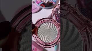 Swatching our DC Harley Quinn Meta Glow Highlighter 🤩 [upl. by Towland]