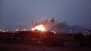 Flammen bei Shell in Wesseling [upl. by Grodin]