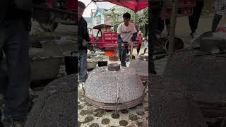 This is how aluminum pots are made using molds in China Have you seen it [upl. by Wait]