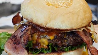 Fuddruckers Hangover Burger Recipe  Copycat [upl. by Harding]