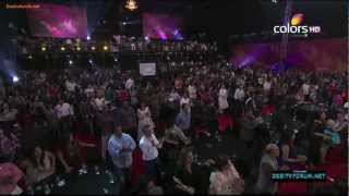 BABLA SHAH  MIRCHI MUSIC AWARDS 2012mov [upl. by Ahsotal]