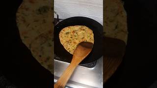 Methi paratha😍😋 methiparatharecipe youtubeshorts comedy viralvideo shortvideo shorts [upl. by Rdnaskela324]