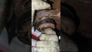 Toyota Land cruiser front Wheel Differential Bush Sound Replace Bush [upl. by Nosac]