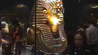 Tutankhamuns Death Mask Rare 360 view [upl. by Asaert210]