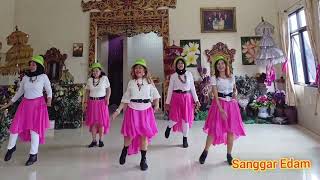 Nusantara Remix line dance by Sanggar Edam Choreographer  Denka Ndolu [upl. by Sutherlan]