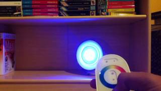 Utiliser une lampe Living Colors Philips  Modifier les réglages [upl. by Kubetz]