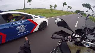 TOURING MOGE  Ke Alun Alun NGAWI Naik BMW GS [upl. by Nanoc]