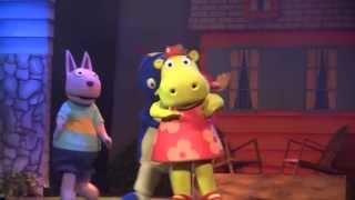 BACKYARDIGANS Intro  en vivo HD [upl. by Eeroc]