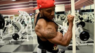 How To Train Like A Bodybuilder MindMuscle Connection [upl. by Alexi]