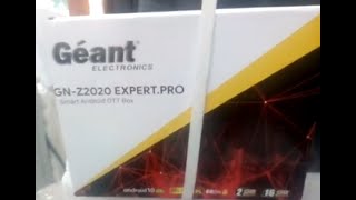 GEANT GN Z2020 EXPERT PRO فتح علبة هذا الجهاز و قراءة من معظم خصائصه جهاز بدون مذخل السات يعمل بالنت [upl. by Audrey]